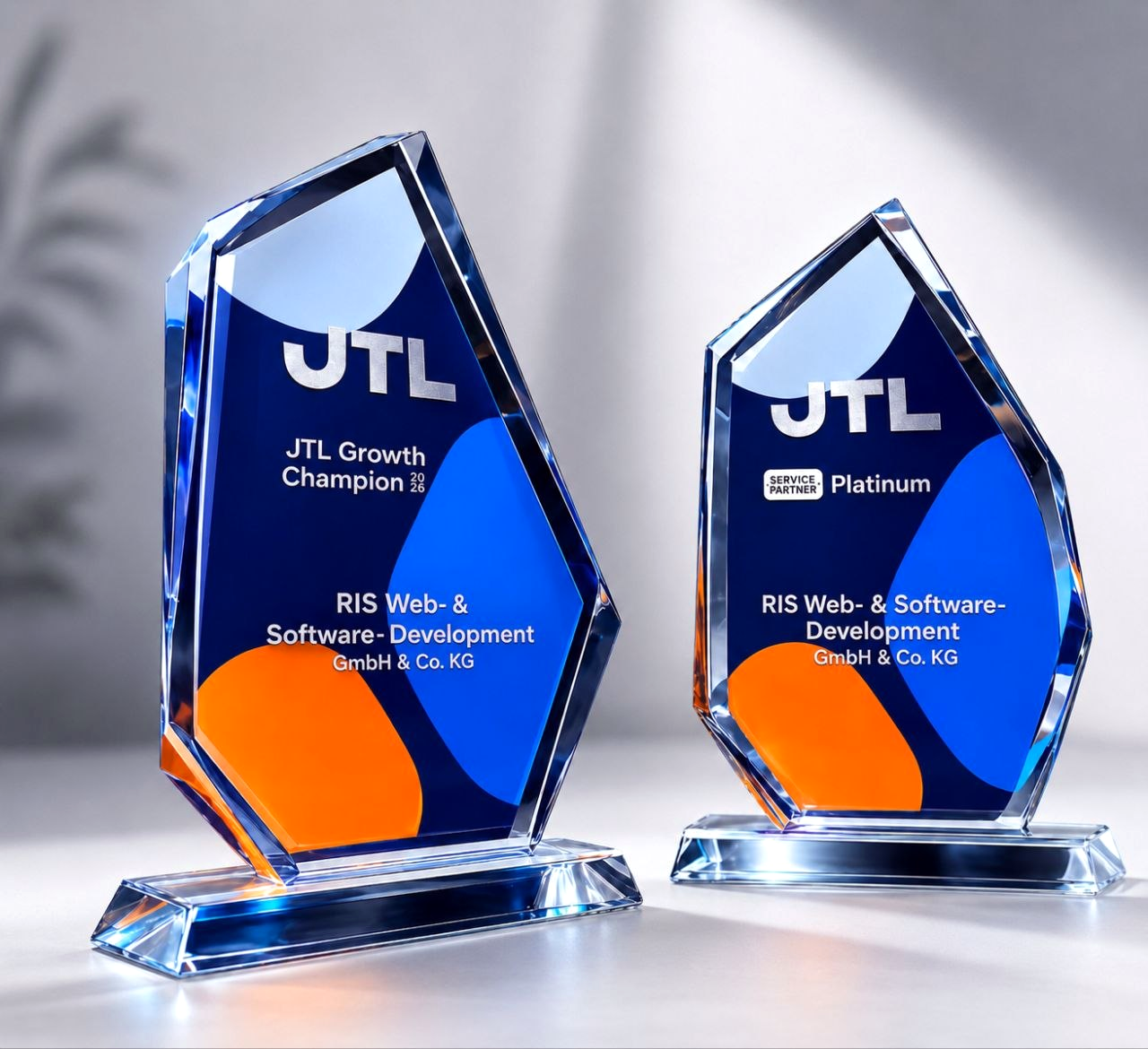 JTL Growth Champion 2026 and JTL Service Partner Platinum awards for RIS